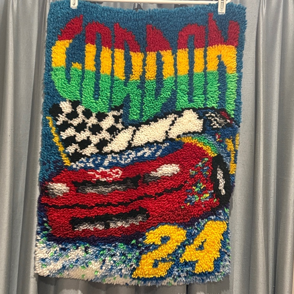Colorful (Jeff) Gordon 24 Dupont Racing Latch Hook Rug 27" x 19"